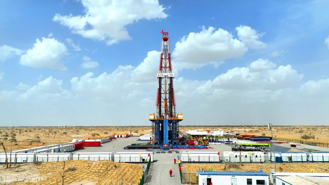 塔里木油田深入推進“深地工程”，深地塔科1井橫空出世。陳士兵 攝.jpg