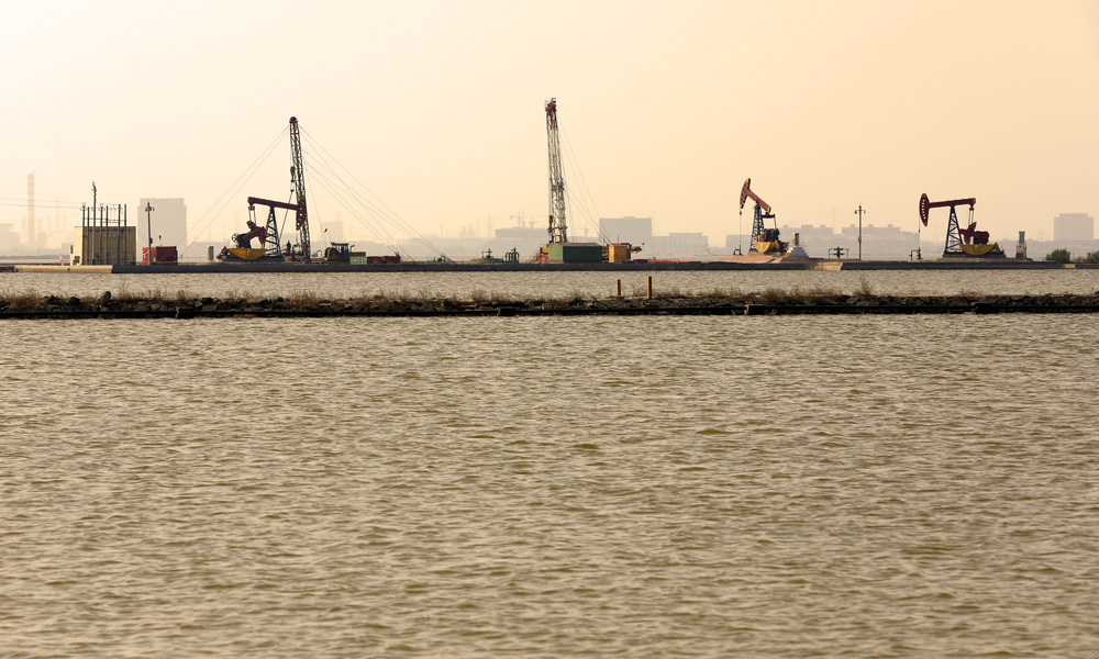 勝利油田油氣開采現場。