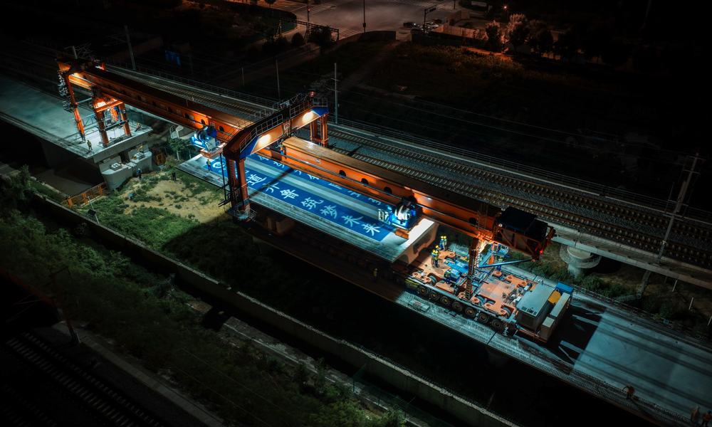 項目建成后將帶動沿線濟南、濟陽、商河、惠民、濱州等城市及縣區間的城際客流快速出行，加強沿線節點經濟聯系，實現魯北地區對外互聯互通，形成東濱城市群與濟南間的客運快速通道，對于實施國家發展戰略、推動區域經濟協調發展和城鎮化進程，改善區域交通條件具有重要意義。